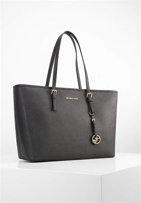 michael kors tas handtasje|Michael Kors jet set.